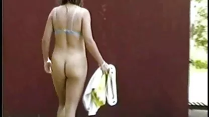 Heiße Blondine deutsche kostenlose erotikfilme wird gefickt am pool