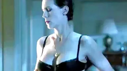 Busty thailändischen Schlampe ist sicher, dass Griff eine Fetten Schwanz kostenlose erotische filme mit erwachsenen