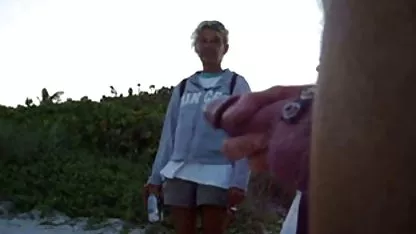 Tief in Ihre zarte kosten lose erotik filme Muschi