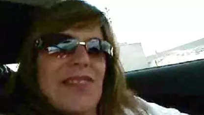 Milf masseuse verführt Ihren heißen Brünette-client kostenlos erotikfilme sehen